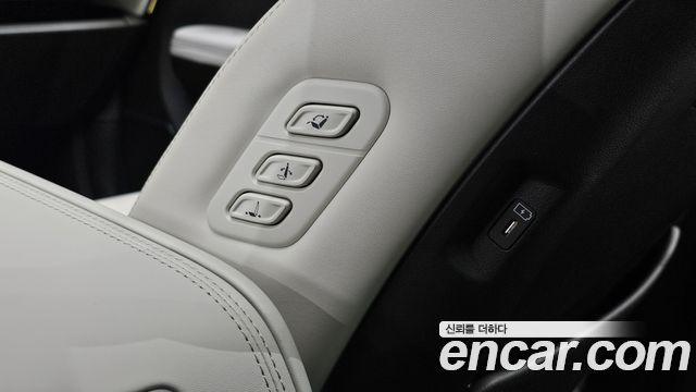 Hyundai Santa Fe (MX5) HEV 1.6 4WD Calligraphy 2025 — фото 29