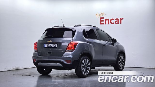 Chevrolet Trax 1.4 Premier 2020 — фото 2