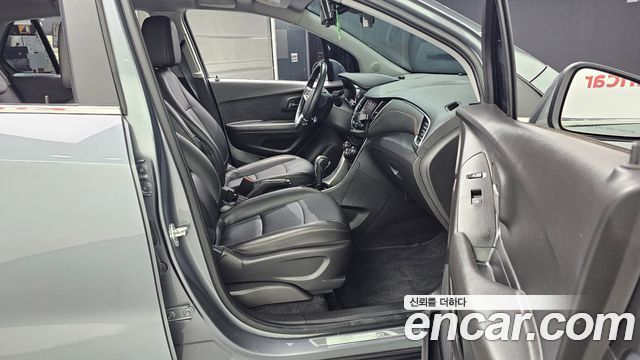 Chevrolet Trax 1.4 Premier 2020 — фото 11