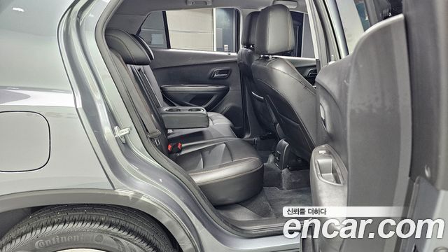Chevrolet Trax 1.4 Premier 2020 — фото 12