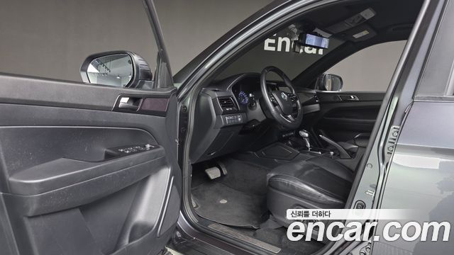 KG Mobility (SsangYong) Rexton Sports Diesel 2.2 4WD Prestige 2021 — фото 10