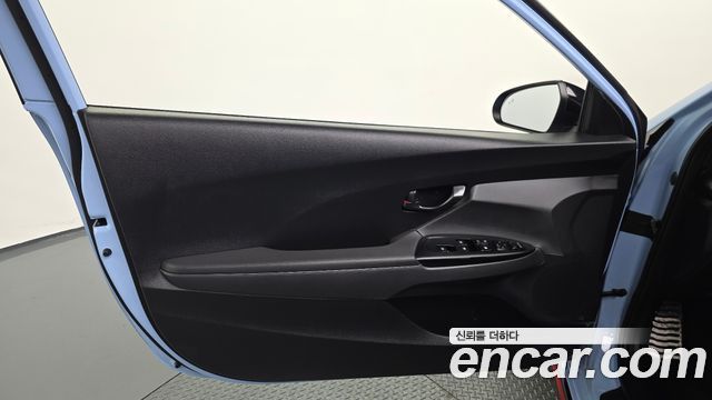 Hyundai Veloster (JS) 2.0 N 2023 — фото 24