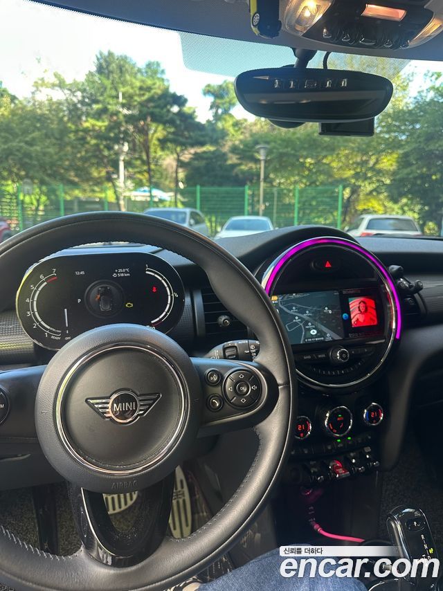 MINI Cooper HIGH Third Generation 2021 — фото 12