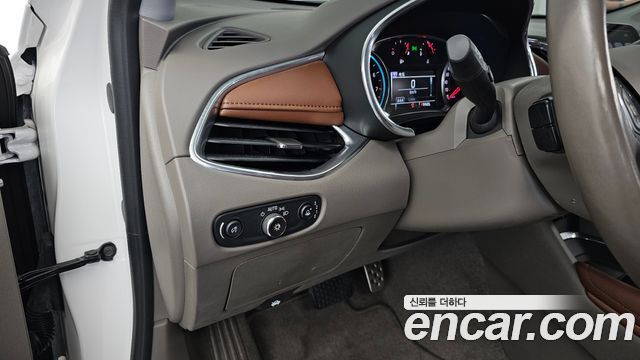 Chevrolet Malibu 2.0 Turbo LT Permium 2017 — фото 31