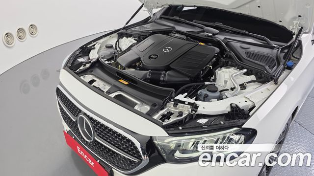 Mercedes-Benz E-Class (W214) E200 Avantgarde 2025 — фото 6