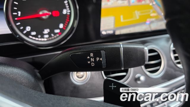 Mercedes-Benz E-Class (W213) E220d Avantgarde 2019 — фото 9