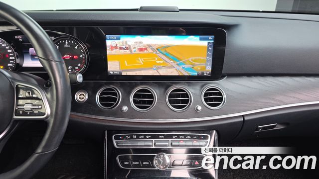 Mercedes-Benz E-Class (W213) E220d Avantgarde 2019 — фото 14