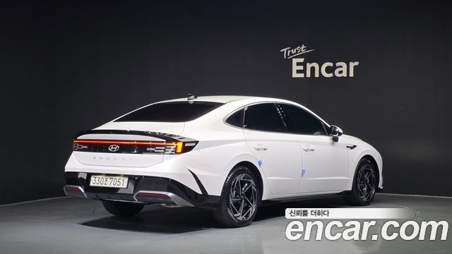 Hyundai Sonata The Edge (DN8) 1.6 Turbo Exclusive 2024 — фото 2