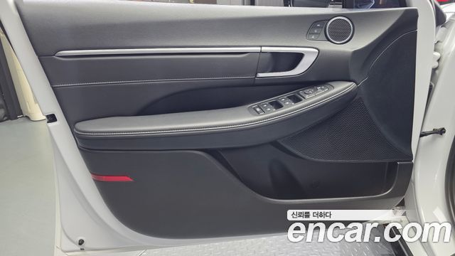 Hyundai Sonata The Edge (DN8) 1.6 Turbo Exclusive 2024 — фото 24