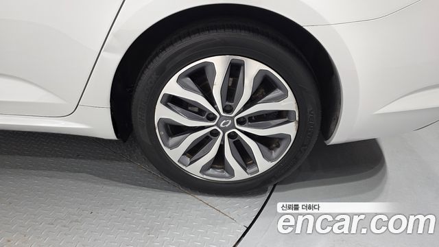 Renault Korea SM6 1.5 dCi LE 2017 — фото 21
