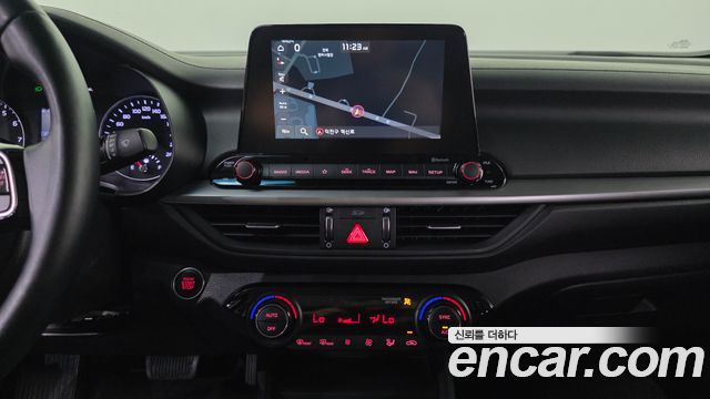 Kia K3 Prestige 2020 — фото 14