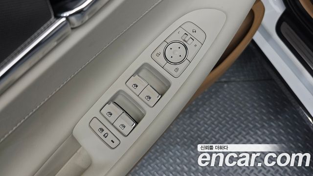 Hyundai Grandeur (IG) 3.0 LPi Exclusive 2022 — фото 30