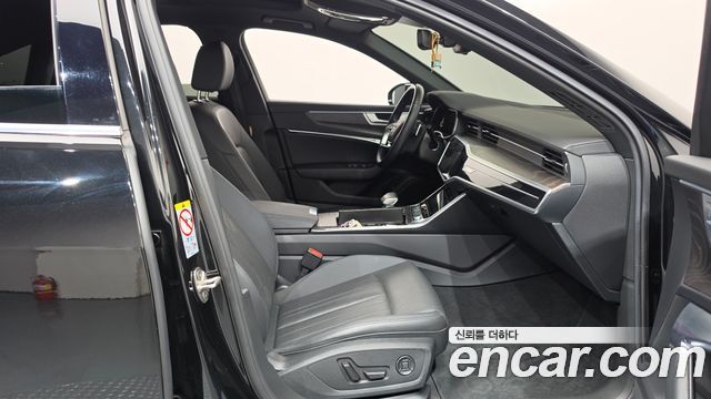 Audi A6 (C8) 40 TDI Premium 2023 — фото 11