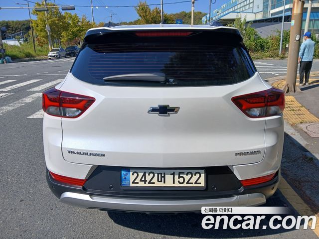 Chevrolet Trailblazer 1.3 Turbo 2WD Premier 2022 — фото 3