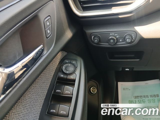 Chevrolet Trailblazer 1.3 Turbo 2WD Premier 2022 — фото 13