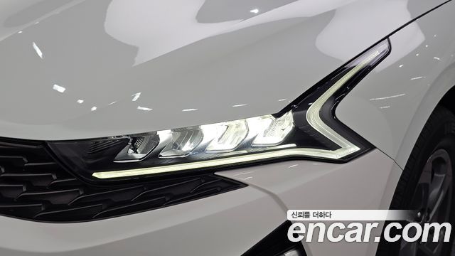 Kia K5 (III) 2.0 LPI(Renter car) Strandard 2023 — фото 22