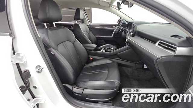 Kia K5 (III) 2.0 LPI(Renter car) Strandard 2023 — фото 26