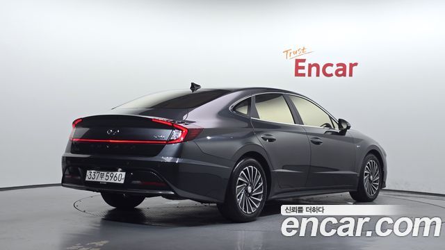 Hyundai Sonata Hybrid (DN8) Inspiration 2020 — фото 2