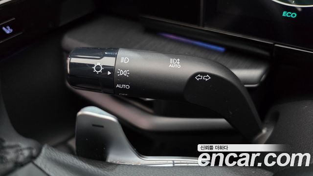 Hyundai Grandeur Hybrid (GN7) Calligraphy 2025 — фото 31