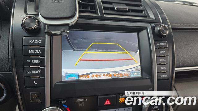 Toyota Camry 3.5 2013 — фото 14