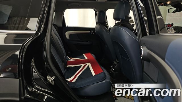 MINI Cooper S Countryman ALL4 2nd 2023 — фото 12