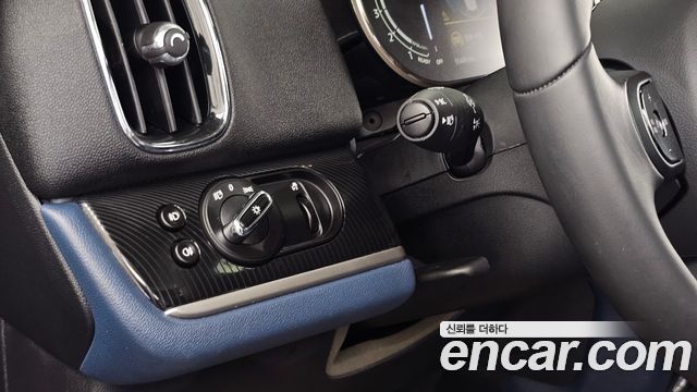 MINI Cooper S Countryman ALL4 2nd 2023 — фото 18