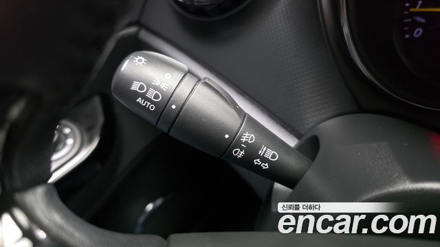 Renault Korea QM3 RE 2016 — фото 17