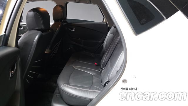 Renault Korea QM3 RE 2016 — фото 26