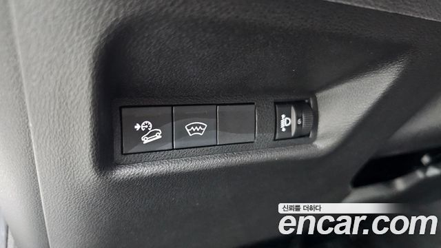 Jeep Avenger Altitude 2024 — фото 13