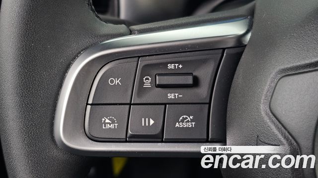 Jeep Avenger Altitude 2024 — фото 17