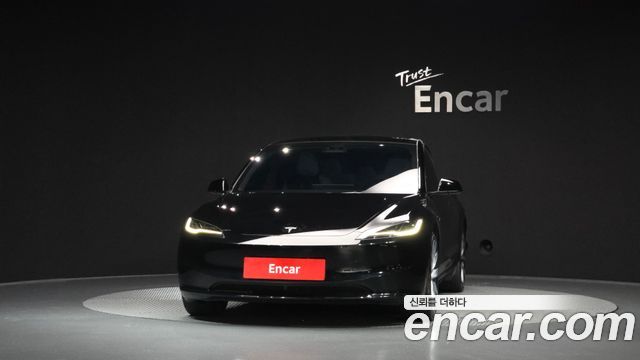Tesla Model 3 Long Range AWD 2024 — фото 3