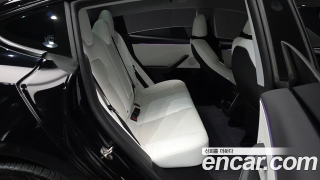 Tesla Model 3 Long Range AWD 2024 — фото 16