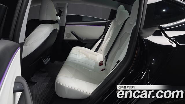 Tesla Model 3 Long Range AWD 2024 — фото 32