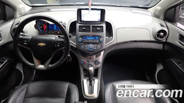 Chevrolet Aveo Sedan 1.4 Turbo LT hi-deluxe 2015 — фото 7