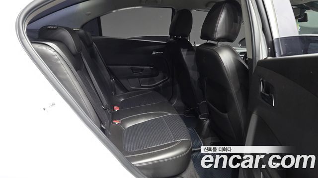 Chevrolet Aveo Sedan 1.4 Turbo LT hi-deluxe 2015 — фото 12