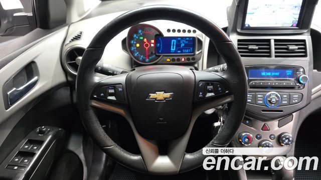 Chevrolet Aveo Sedan 1.4 Turbo LT hi-deluxe 2015 — фото 13