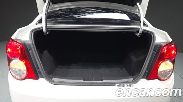Chevrolet Aveo Sedan 1.4 Turbo LT hi-deluxe 2015 — фото 20