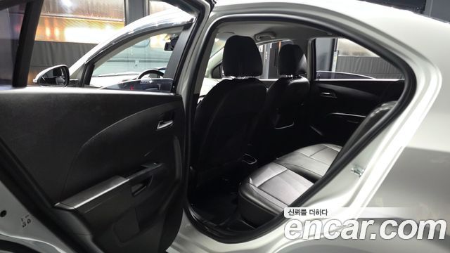 Chevrolet Aveo Sedan 1.4 Turbo LT hi-deluxe 2015 — фото 26
