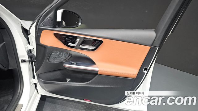 Mercedes-Benz C-Class (W206) C300 4MATIC Avantgarde 2023 — фото 30