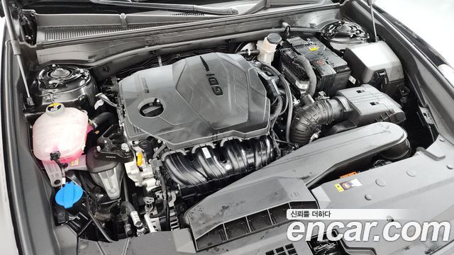 Hyundai Grandeur (GN7) 2,5 Gasoline 2WD Calligraphy 2024 — фото 6