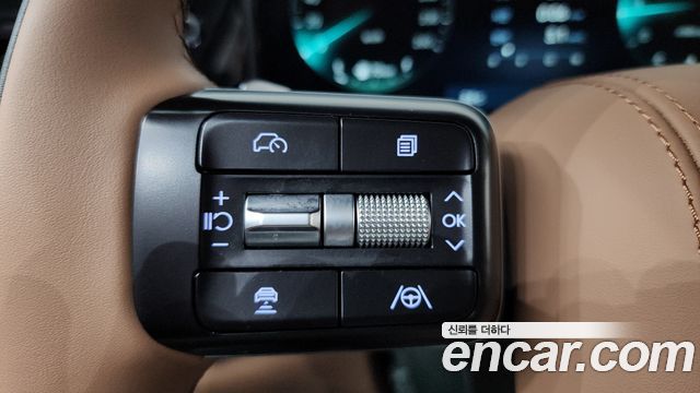 Hyundai Grandeur (GN7) 2,5 Gasoline 2WD Calligraphy 2024 — фото 21