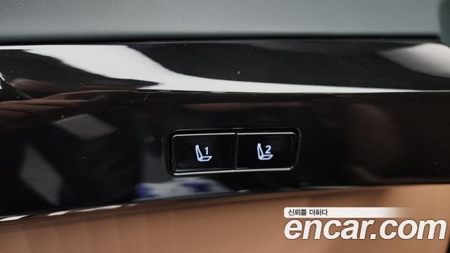 Hyundai Grandeur (GN7) 2,5 Gasoline 2WD Calligraphy 2024 — фото 22