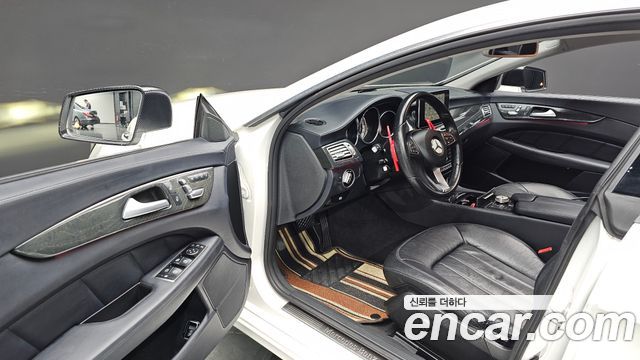 Mercedes-Benz CLS-Class (W218) CLS250 d 4MATIC 2017 — фото 12