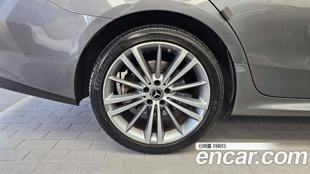 Mercedes-Benz CLS-Class (C257) CLS400d 4MATIC 2019 — фото 5