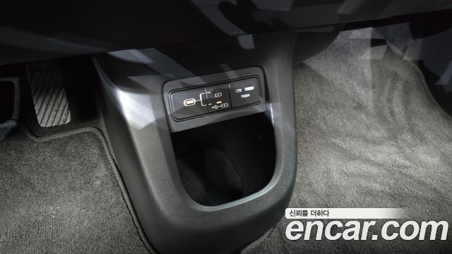 Hyundai Ioniq 5 Standard E-Value+ 2025 — фото 30