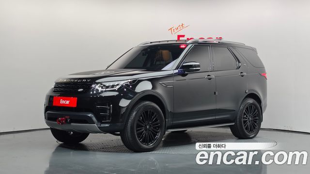 Land Rover Discovery 5 3.0 TD6 HSE Luxury 2018 — фото 1