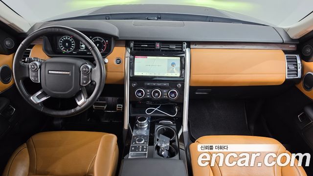 Land Rover Discovery 5 3.0 TD6 HSE Luxury 2018 — фото 7