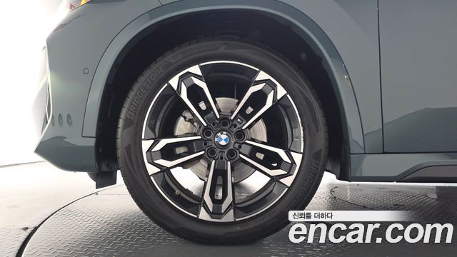 BMW X1 (U11) xDrive 20i M Sport 2026 — фото 5