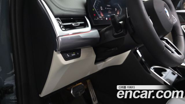 BMW X1 (U11) xDrive 20i M Sport 2026 — фото 29