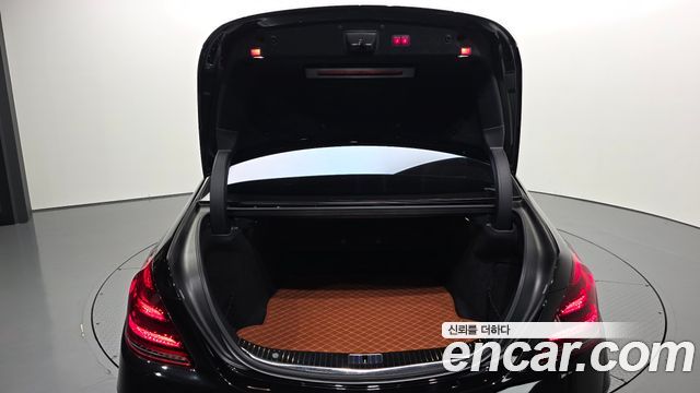 Mercedes-Benz S-Class (W222) S560L 4MATIC 2020 — фото 20